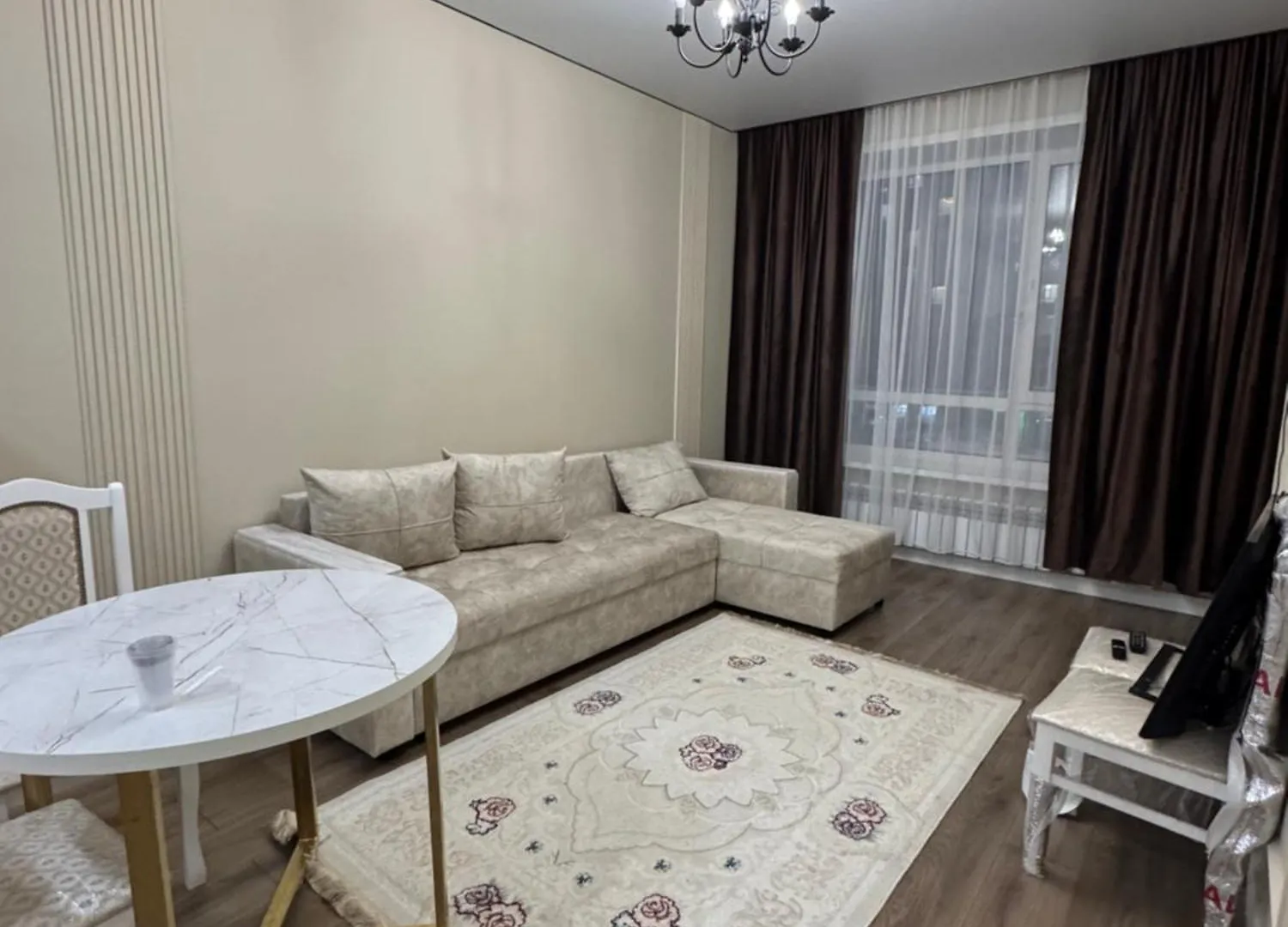 Евродвушка В Центре Левого Берега Nur-Sultan  Apartment Nur-Sultan (Astana)